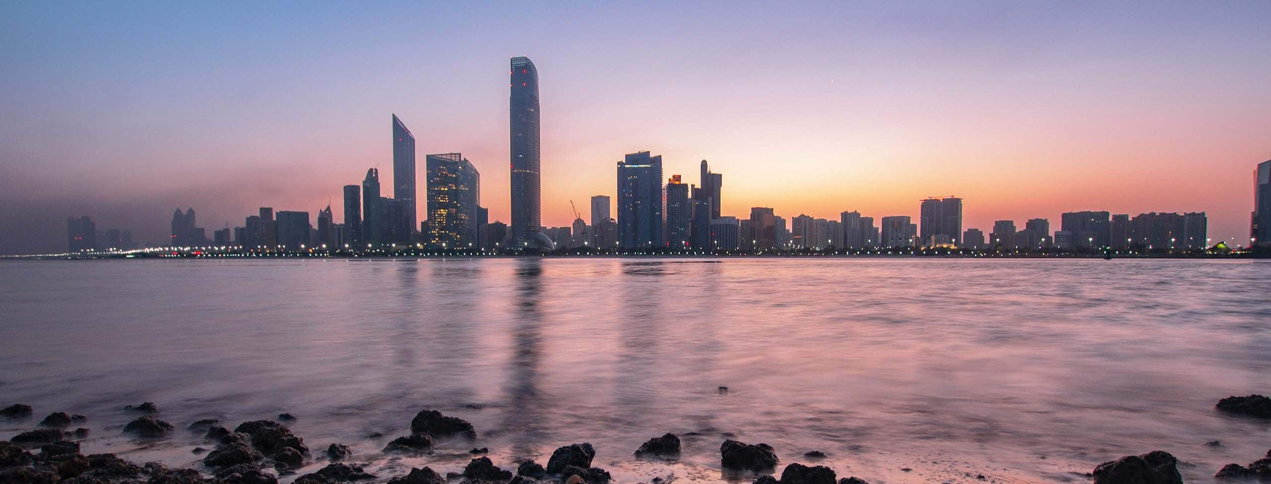 Abu_Dhabi_Skyline_L_0632